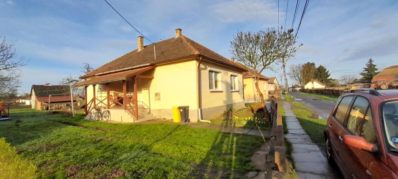 Oeregakac Vendeghaz Villa Tiszaladány Dış mekan fotoğraf